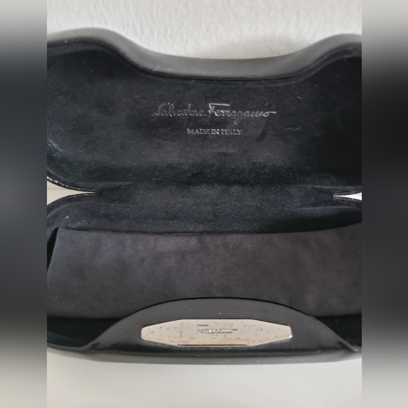 Vintage Ferragamo frameless sunglasses - Picture 3 of 4